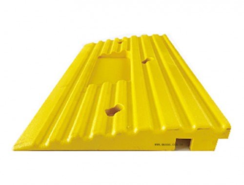 Rampa de Entrada de PVC Resistente y Ligera