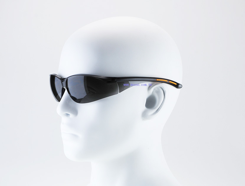 protective eye glasses