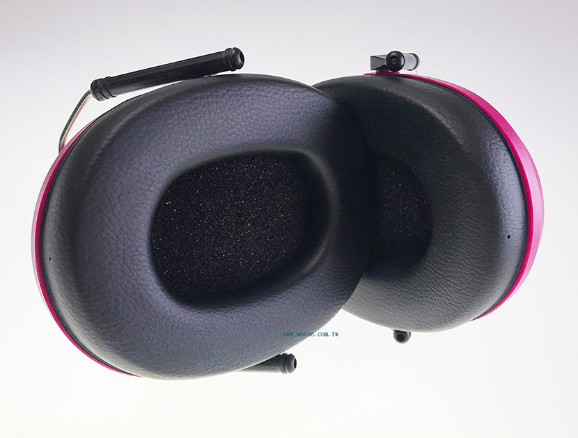 safety noise cancelling earmuffs